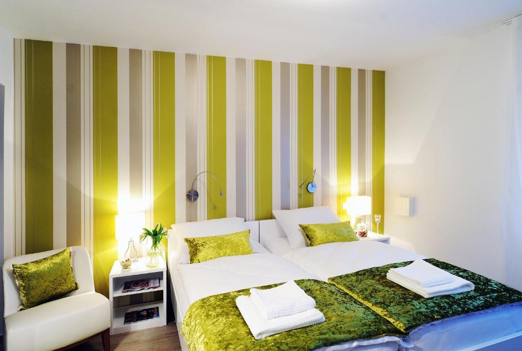 Garni Hotel Azur Ljubljana Rom bilde