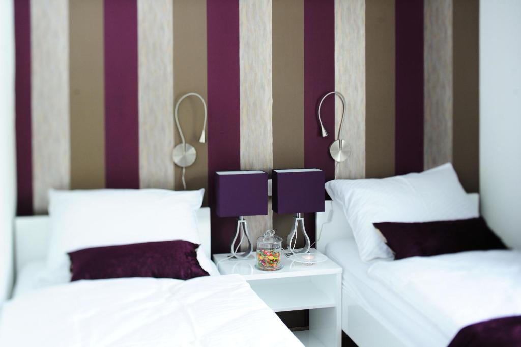 Garni Hotel Azur Ljubljana Rom bilde
