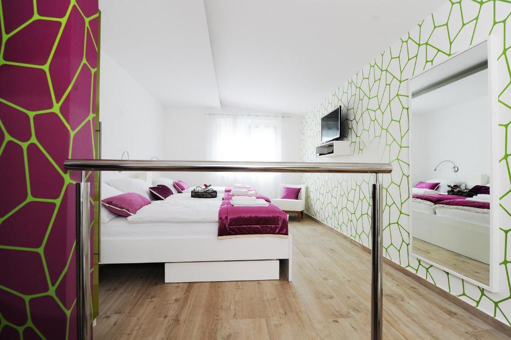 Garni Hotel Azur Ljubljana Rom bilde