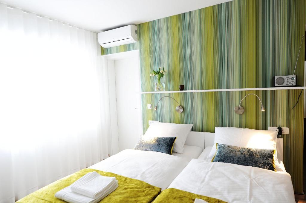 Garni Hotel Azur Ljubljana Rom bilde